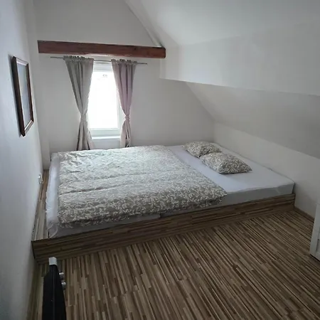 Apartmany Hertvinka Mladé Buky Exterior photo