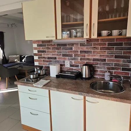 Apartmany Hertvinka Mladé Buky Exterior photo